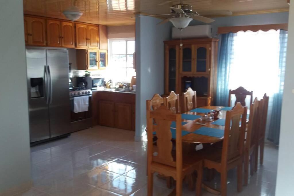 Urania House Villa Bocas Town Dış mekan fotoğraf